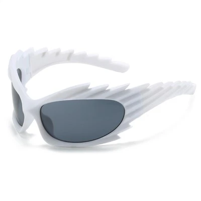Ulleres de sol esportives futuristes
